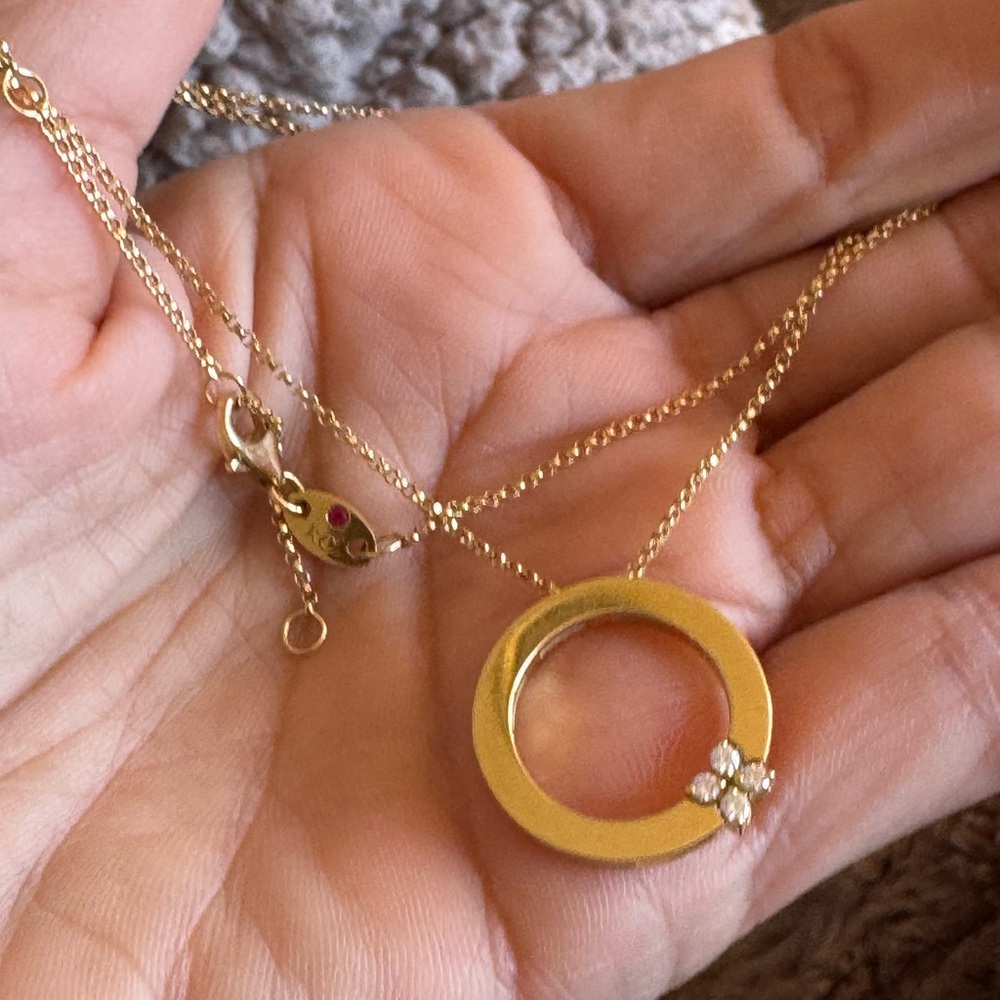 Roberto Coin Love in Verona 18K YG Circle of Life Diamond Flower Necklace